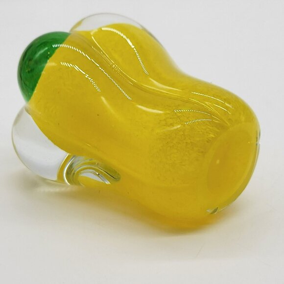 Cased Glass Yellow Pepper  Blown Glass Art Vegetable Paperweight Murano Style - Picture 7 of 14